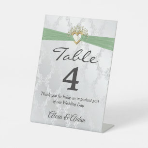 Signe De Table Coeur mariage Avec Ruban Vert Sage Sur Damask