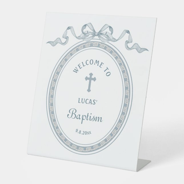 Signe De Table Dusty Blue Bow Cadre grec Baptême Bienvenue (Recto)