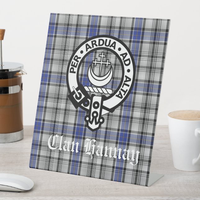 Signe De Table Écosse Clan Hannay Crest Badge et Tartan Custom (In SItu)