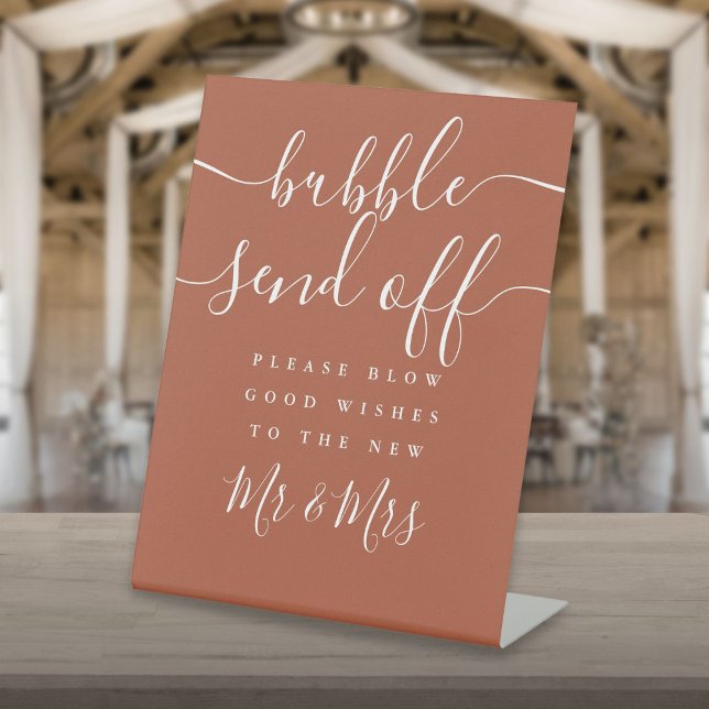 Signe De Table Élégant Script Bubble Envoyer Hors Terracotta (Elegant Script Bubble Send Off Terracotta Pedestal Sign)