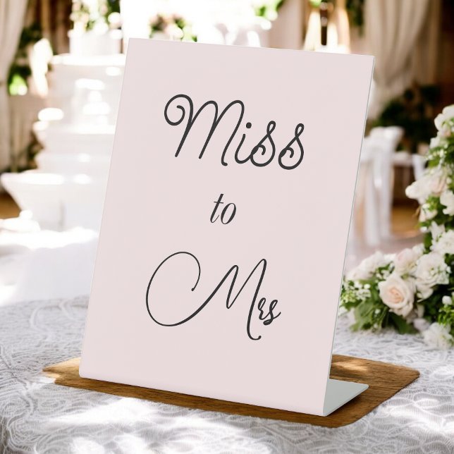 Signe De Table Fête des mariées rose pâle Mlle à Mme. (Créateur téléchargé)