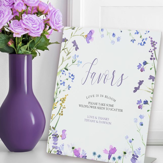 Signe De Table Fleur sauvage violet Faveurs Tableau Piédestal Sig (Favors Table Sign from my Purple Wildflower Collection. )