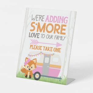 Signe De Table Girl S'more Love RV Camper Baby shower boisé