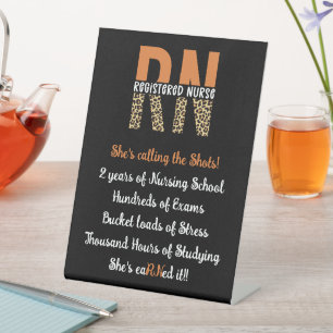 Signe De Table Infirmière inscrite à la RN Leopard Typographie