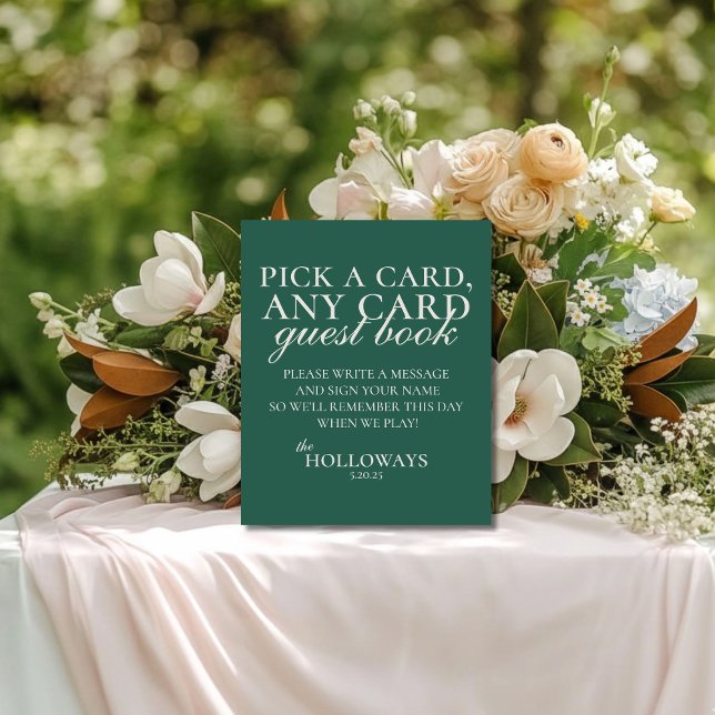 Signe De Table Livre d'invité de la carte de jeu moderne Elegant  (Invite guests to leave a little love in a memorable way with this Sage Green Playing Card sign!)