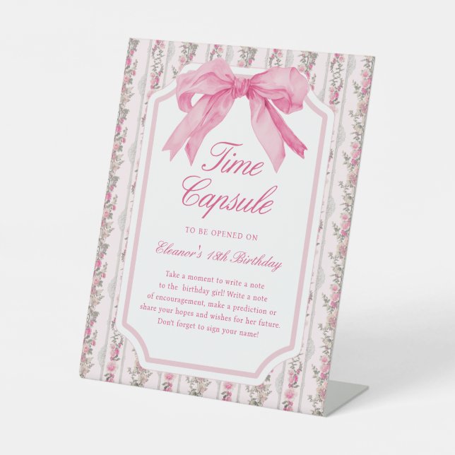 Signe De Table Love Shack Fancy Un Anniversaire Temps Capsule Sig (Recto)