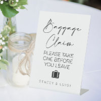 Mariage minimaliste de la réclamation de bagages