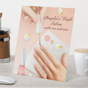 Signe De Table Personnaliser l'image des ongles de main du salon 