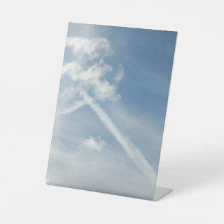 Signe De Table Photo d'une croix parmi les nuages