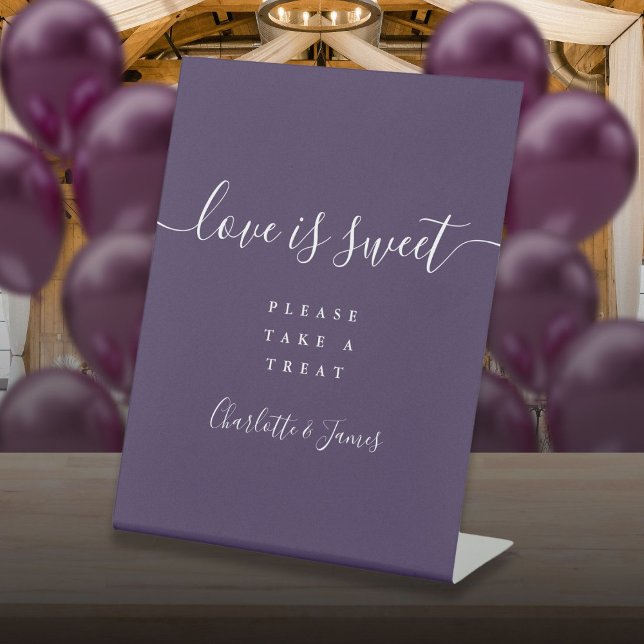 Signe De Table Purple Signature Script L'amour est doux Faveur (Purple Signature Script Love Is Sweet Favor Pedestal Sign)