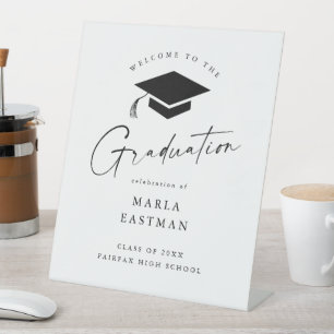 Signe De Table Simple Script noir & blanc Graduation Welcome