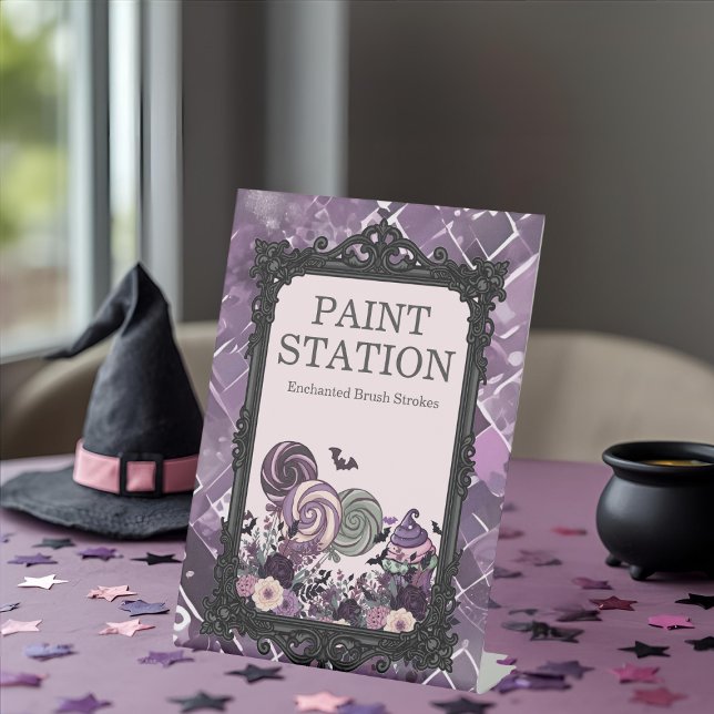 Signe De Table STATION DE PEINTURE gothique mauve éffrayante (Spooky Cute Gothic purple PAINT STATION Pedestal Sign)