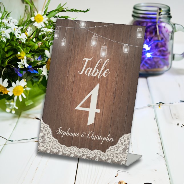 Signe De Table String Lights Rustic Wood Script Numéro de table (vintage country wedding table number sign)