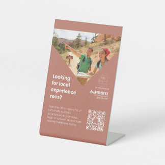 Signe De Table Symbole du piédestal de la mousse et des magnolias