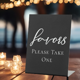 Signe De Table Typographie noire simple et élégante Faveurs de ma