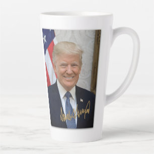 SIGNÉ PAR LE PRÉSIDENT TRUMP MUG