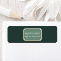 Silent Luxury: Minimalist Emerald Crest