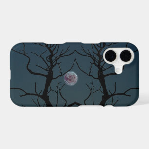 Silhouette d'arbre au clair de lune