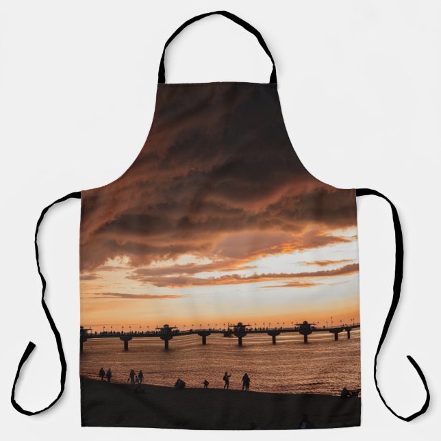 SILHOUETTE OF PEOPLE ON BEACH DURING SUNSET APRON (Front)
