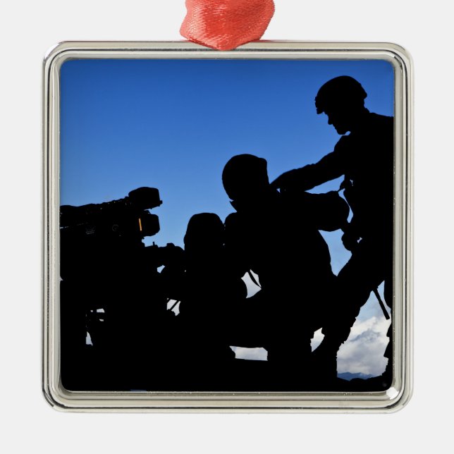 Silhouette of soldiers metal ornament (Front)