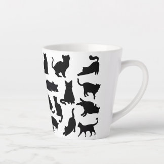 Silhouettes de chats noirs et blancs Latte Mug