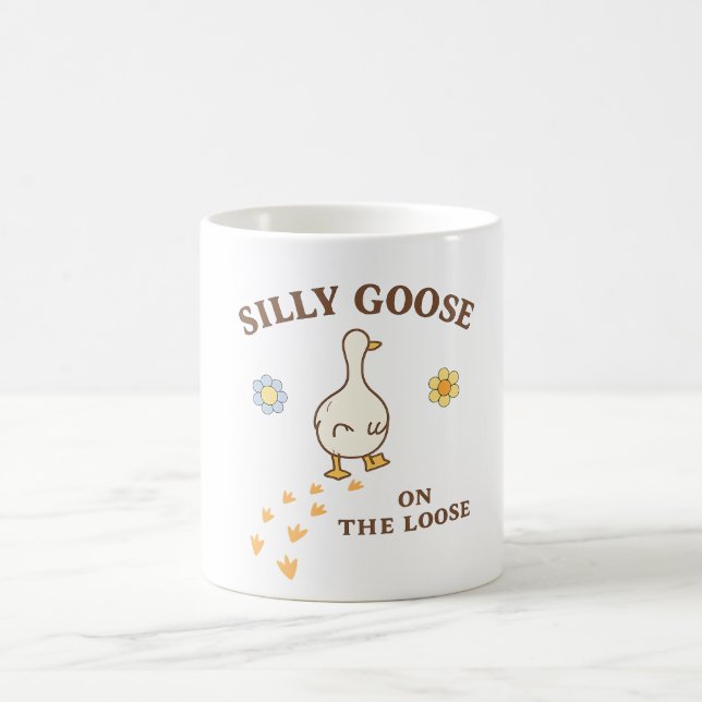 Silly Goose on the Loose – Cute Funny Goose Mug (Centre)
