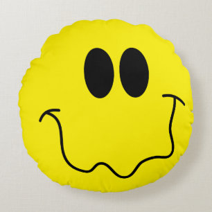 Silly Happy Yellow Funny Face Round Pillow