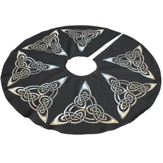 Silver Black Triangle Spirals Celtic Knot Design Brushed Polyester Tree Skirt (Angled)