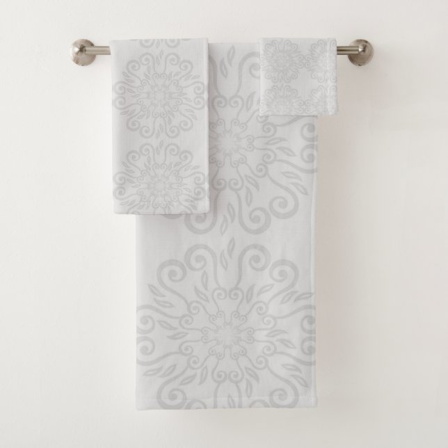 SILVER GREY HAMPTONS STYLE BATHROOM TOWEL SET (Insitu)