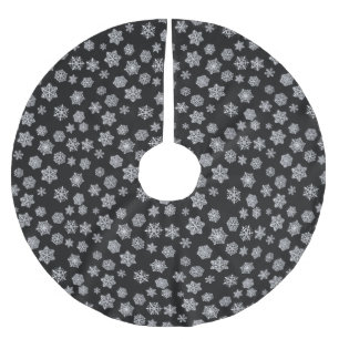 Silver snowflakes on a black background brushed polyester tree skirt