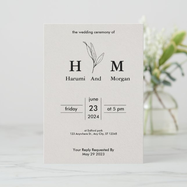 Simple and Affordable Rustic Wedding Invitations  (Debout devant)