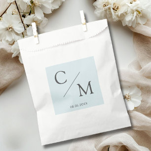 Simple and elegant monogram favour bag