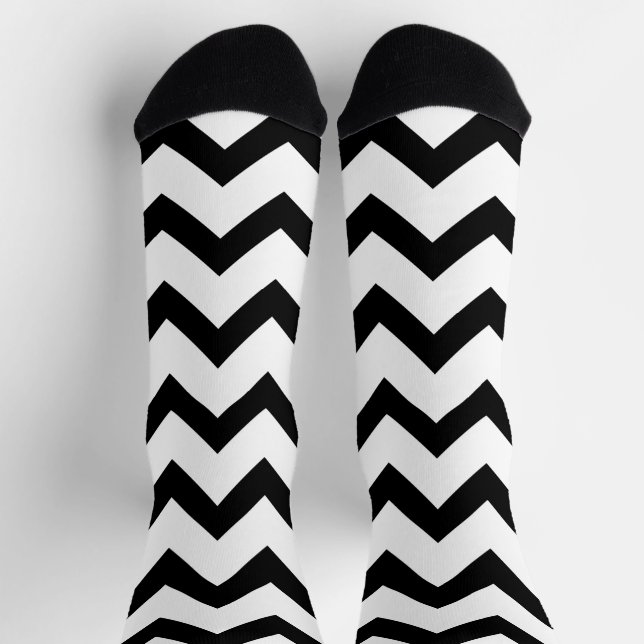Simple Black and white Chevron pattern Socks (Top)