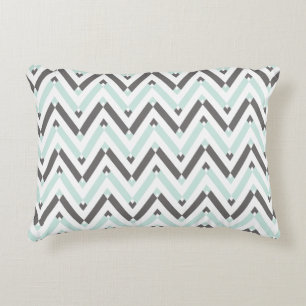 Simple & Chic Geometric Chevron Pattern Decorative Pillow