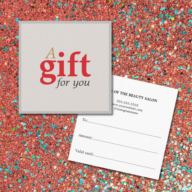 Simple Elegant Beauty Salon Gift Card (Creator Uploaded)