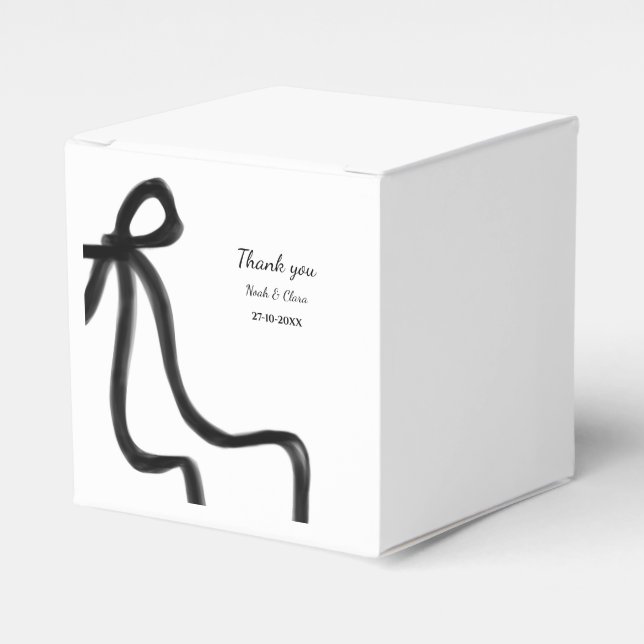 Simple Elegant Minimalist Black Bow Classic Favor Box (Front Side)