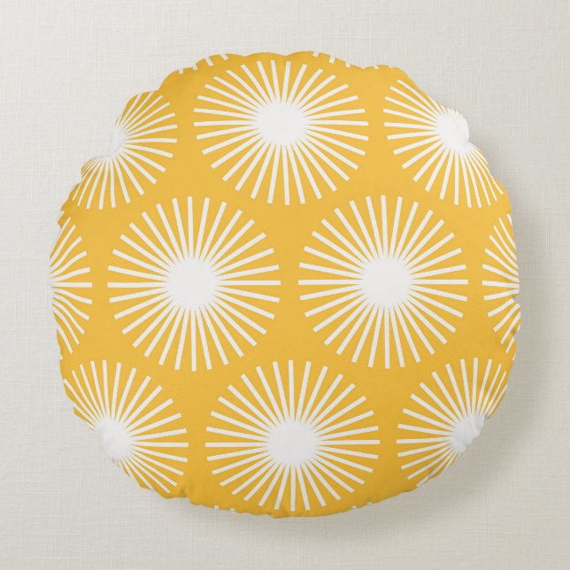 Simple flowers: Scandinavian seamless design. Round Pillow (Front)