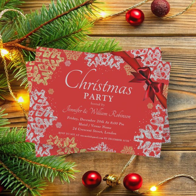 Simple Gold & Silver Snowflakes Xmas Holiday Red Invitation (Simple Gold & Silver Snowflakes Xmas Holiday Red Invitation)