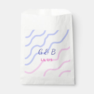 SIMPLE MINIMAL add your couple name city name text Favour Bag