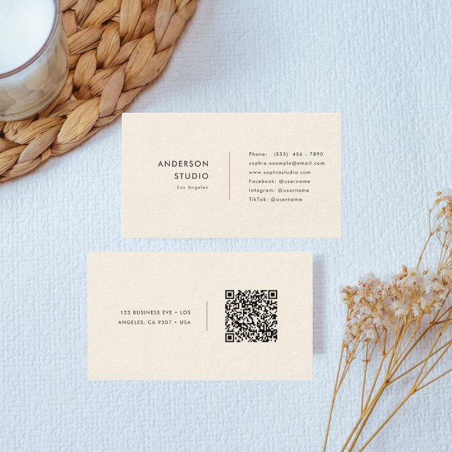 Simple Modern Gold Cream QR Code Carte de visite (Créateur téléchargé)