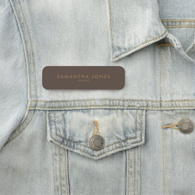 Simple Modern Minimal Name Tag (In Situ)