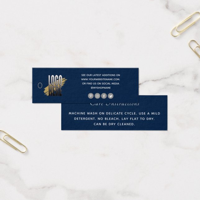 Simple Navy Blue Logo Vêtements Paquet de soins In (Bureau)