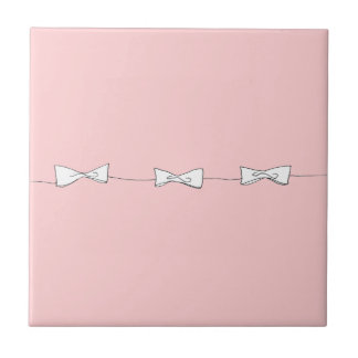 Simple ribbon line tile
