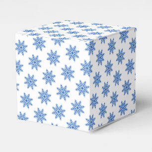 Simple Snowflake Blue and White Pattern Favour Box