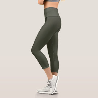 Simple Stylish Modern Minimal Monogram Dark Green  Capri Leggings