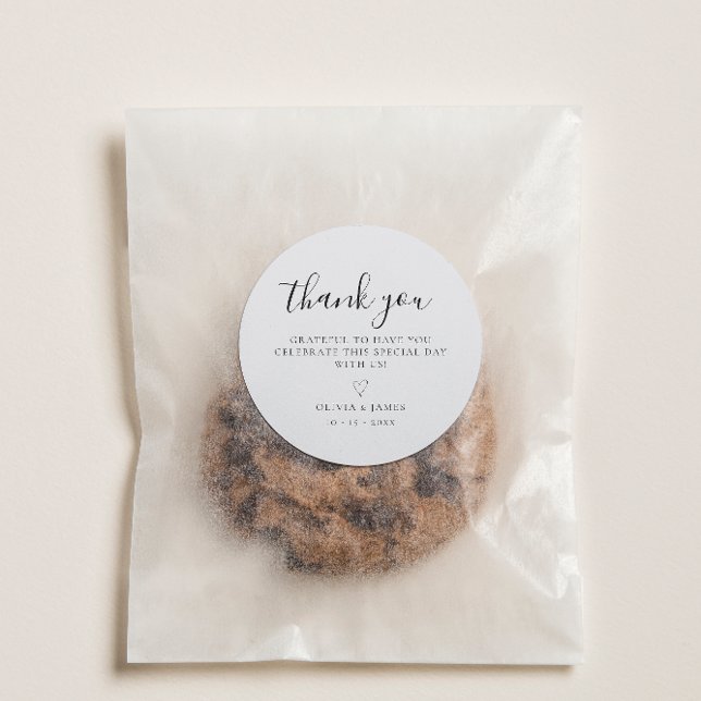 Simple White & Black Minimalist Wedding Thank You Classic Round Sticker (Simple White & Black Minimalist Wedding Thank You Classic Round Sticker
)