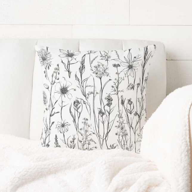 Simple Wildflowers  Throw Pillow (Creator Uploaded)