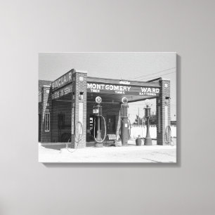 Sinclair Service Station, 1939 Canvas Print