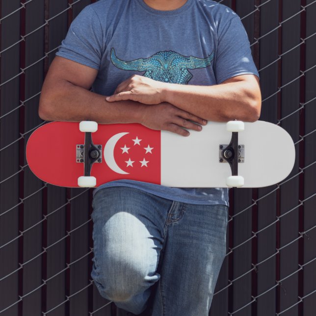 Singapore Flag Skateboard (Outdoor 3)