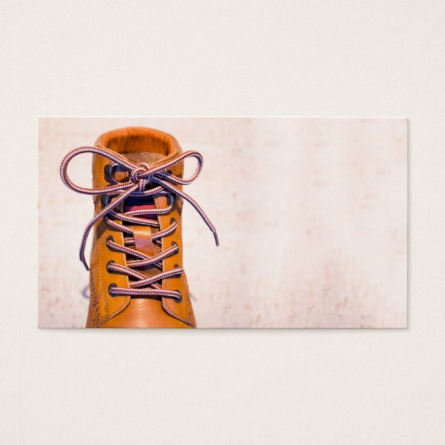Single male shoe (Front)